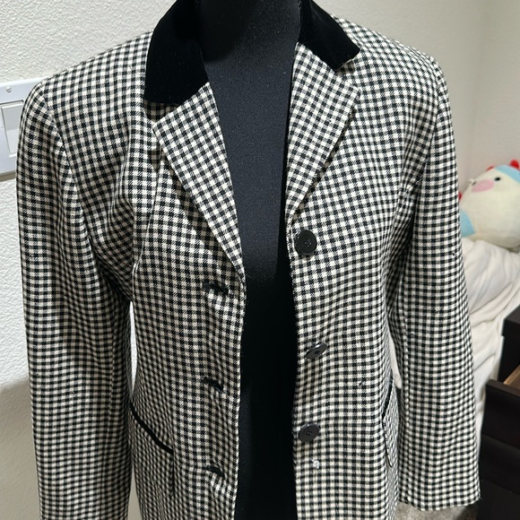 Ann Taylor Jackets & Blazers - Vintage  Classy Velvet Collar Checked Tweed Black White blazer